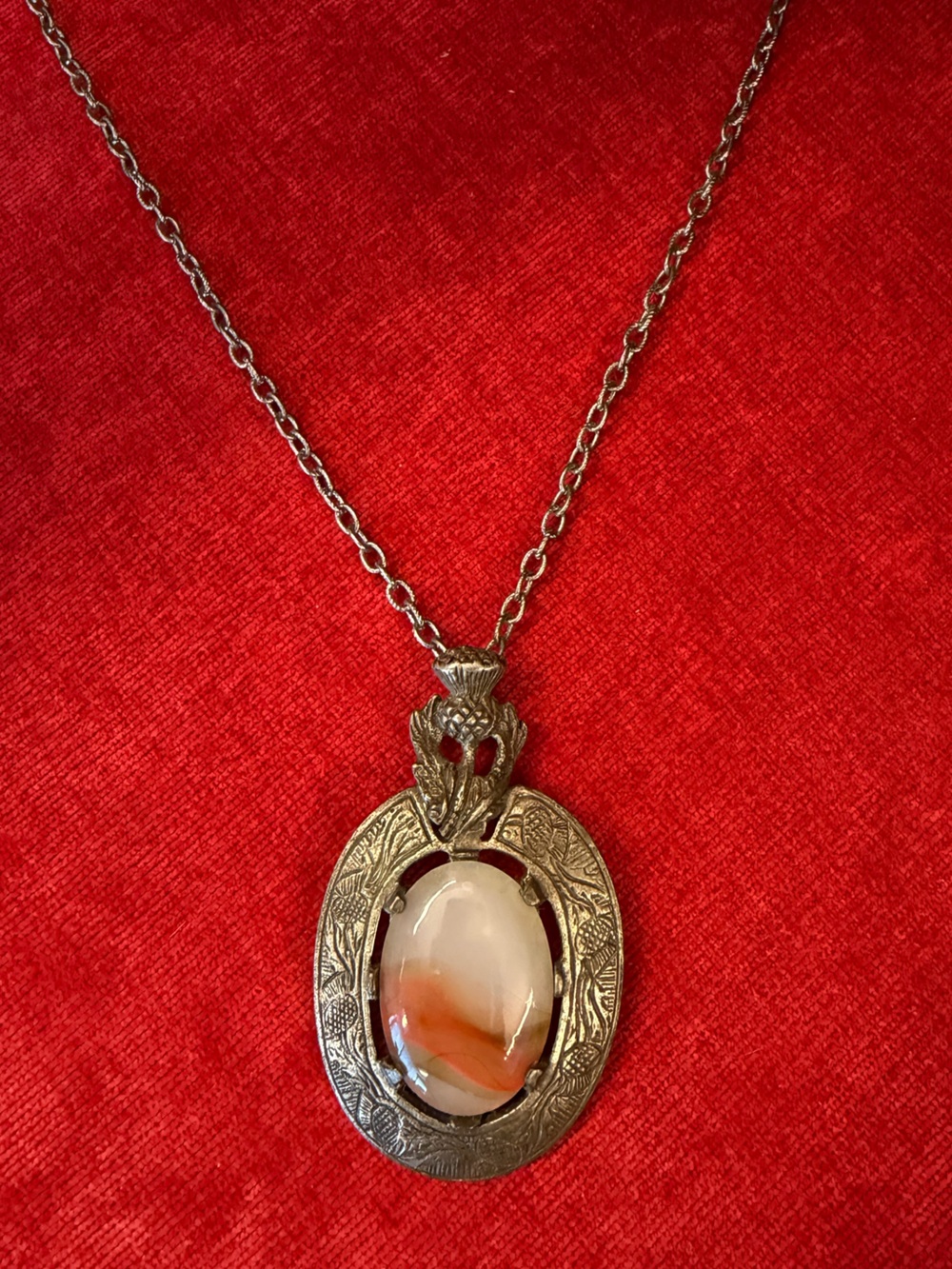 Vintage Scottish Thistle Faux Agate Pendant Necklace Celtic Boho